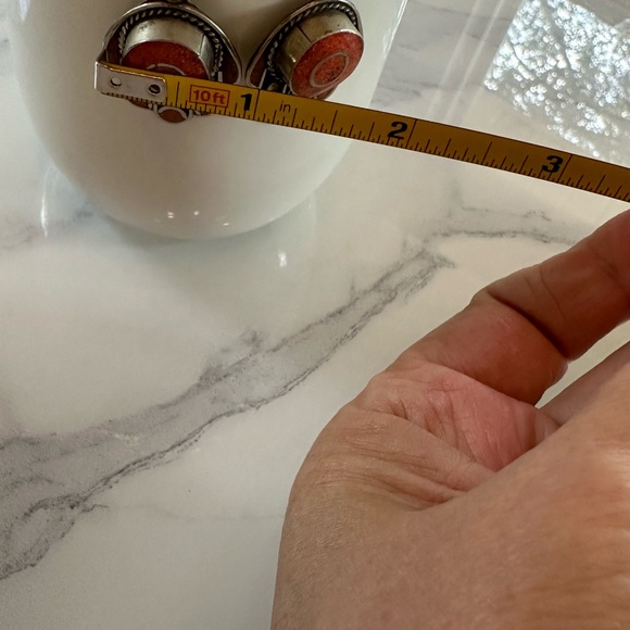 Gorgeous “Hamsa” Design Moroccan Earrings in Coral and Silver Plate - Picture 5 of 5